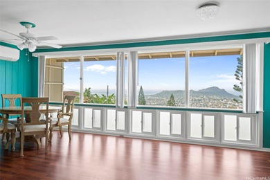 Beach Home Active Under Contract in Honolulu, Hawaii