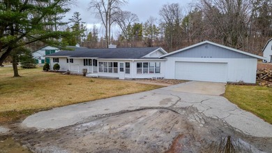 Beach Home For Sale in Tawas City, Michigan