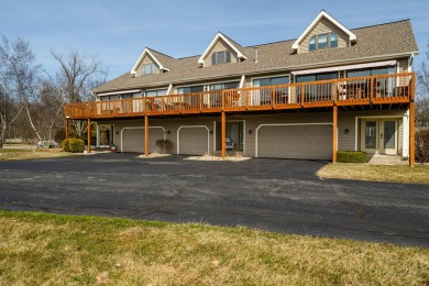 Beach Condo For Sale in Coloma, Michigan