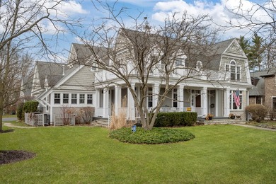 Beach Home For Sale in Glencoe, Illinois