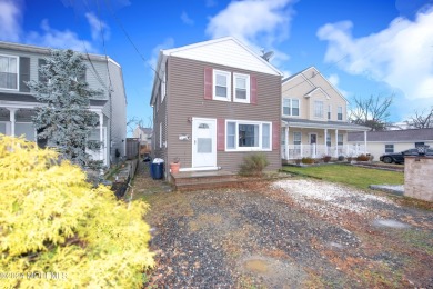 Beach Home Sale Pending in Union Beach, New Jersey