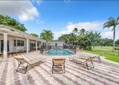 Beach Home For Sale in Hollywood, Florida