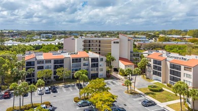 Beach Condo For Sale in Pompano Beach, Florida