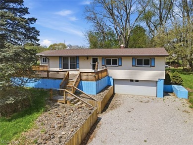 Beach Home For Sale in Conneaut, Ohio