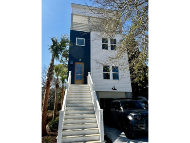 Beach Home For Sale in Charleston, South Carolina