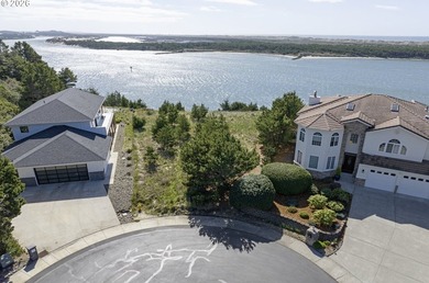 Beach Lot For Sale in Florence, Oregon