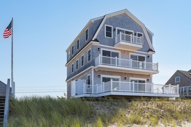 Beach Home Sale Pending in East Sandwich, Massachusetts
