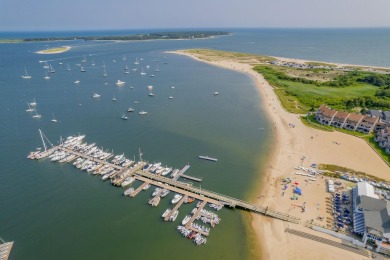 Beach Condo For Sale in Hyannis, Massachusetts