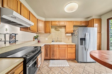 Beach Condo For Sale in Kapolei, Hawaii