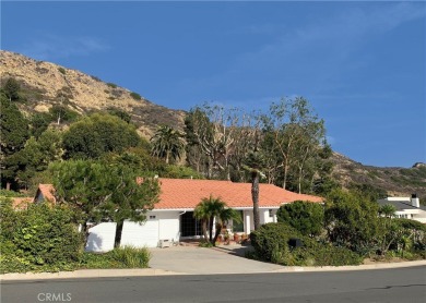 Beach Home For Sale in Malibu, California
