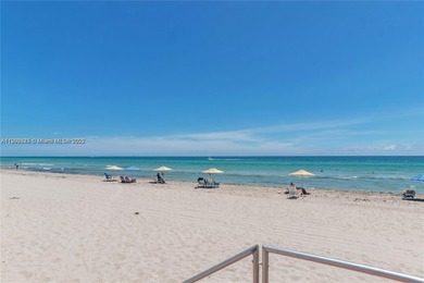 Beach Condo For Sale in Hollywood, Florida