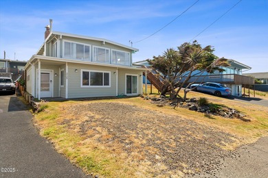 Beach Home For Sale in Lincoln City, Oregon