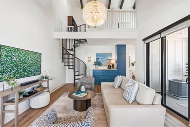 Beach Townhome/Townhouse For Sale in Encinitas, California