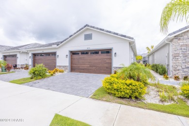 Beach Townhome/Townhouse For Sale in New Smyrna Beach, Florida