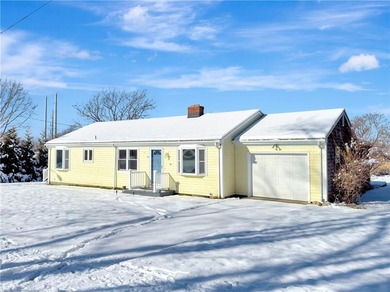 Beach Home For Sale in Portsmouth, Rhode Island