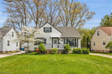 Beach Home Active Under Contract in Bay Village, Ohio