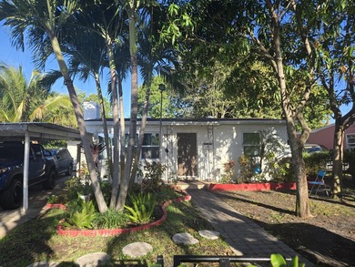 Beach Home For Sale in Lake Worth Beach, Florida