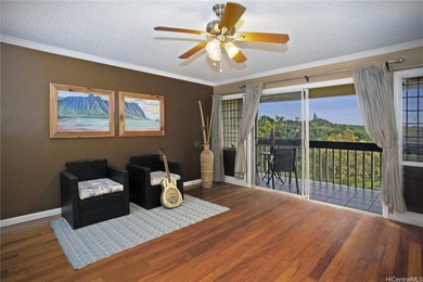 Beach Condo Active Under Contract in Aiea, Hawaii