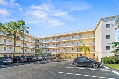 Beach Condo For Sale in Boynton Beach, Florida