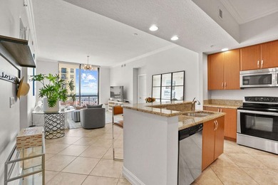 Beach Condo For Sale in West Palm Beach, Florida