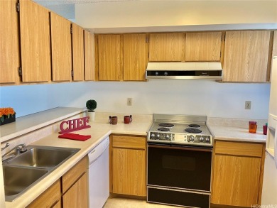 Beach Condo For Sale in Honolulu, Hawaii