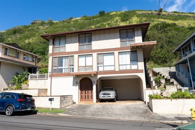 Beach Home Active Under Contract in Honolulu, Hawaii