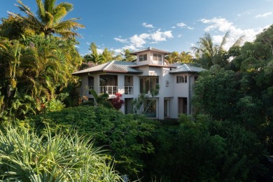 Beach Home For Sale in Haiku, Hawaii