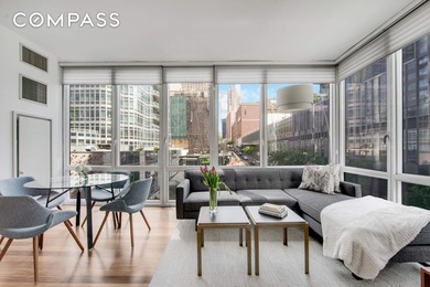 Beach Condo For Sale in New York, New York