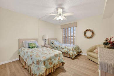 Beach Condo For Sale in Hutchinson Island, Florida