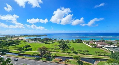 Beach Condo For Sale in Honolulu, Hawaii