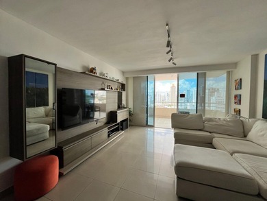 Beach Home For Sale in Panama City, 