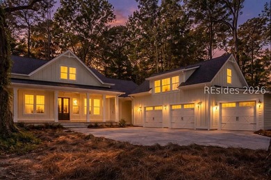 Beach Home For Sale in Okatie, South Carolina