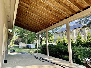 Beach Home For Sale in Northfield, New Jersey