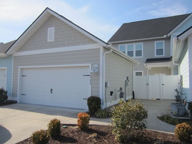 Beach Townhome/Townhouse For Sale in Myrtle Beach, South Carolina