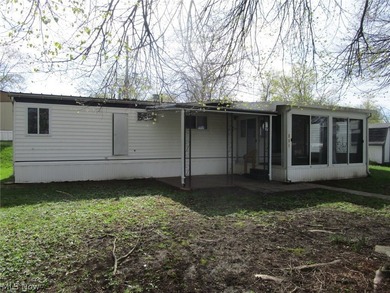 Beach Home For Sale in Ashtabula, Ohio
