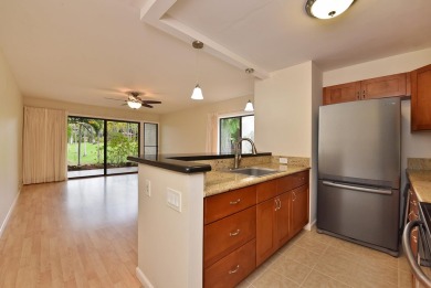 Beach Condo Sale Pending in Lahaina, Hawaii