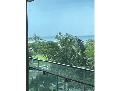 Beach Condo For Sale in Honolulu, Hawaii