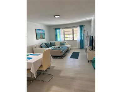 Beach Condo For Sale in Hallandale Beach, Florida