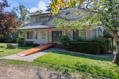 Beach Home For Sale in Neotsu, Oregon