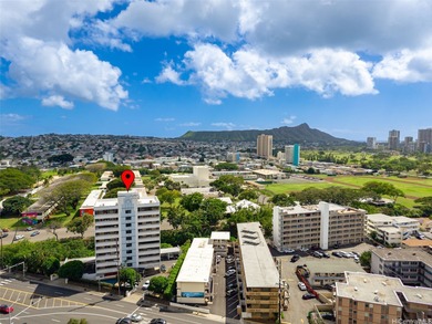Beach Condo Active Under Contract in Honolulu, Hawaii