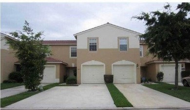 Beach Townhome/Townhouse For Sale in Greenacres, Florida
