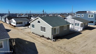 Beach Home For Sale in Lavallette, New Jersey
