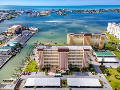 Beach Condo Sale Pending in St. Petersburg, Florida