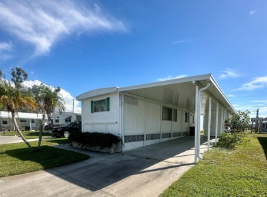 Beach Home For Sale in Nokomis, Florida