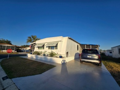 Beach Home For Sale in Bradenton, Florida