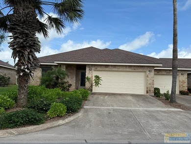 Beach Townhome/Townhouse For Sale in Laguna Vista, Texas