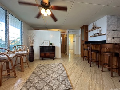 Beach Condo For Sale in Honolulu, Hawaii