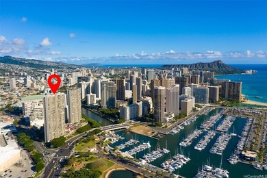 Beach Condo For Sale in Honolulu, Hawaii