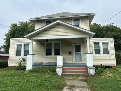 Beach Home For Sale in Hampton, Virginia