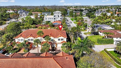 Beach Townhome/Townhouse For Sale in Deerfield Beach, Florida